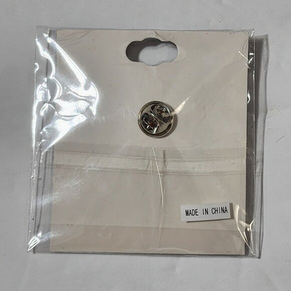 Pro Wrestling Crate AEW Orange Cassidy Face Lapel Pin 1.5" New - Picture 2 of 2